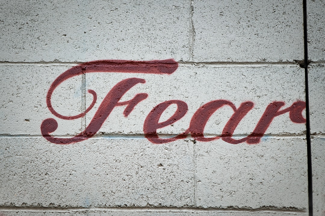 FOMO in Trading: How to Spot It, Stop It, and Profit From It